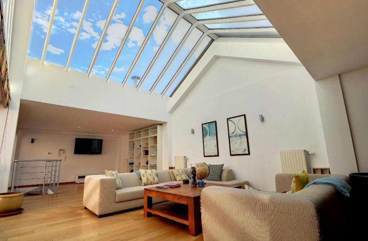 Down Town Spacious Duplex With Private Parking & Game Room Bryssel Exteriör bild